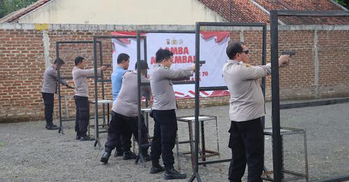 Tingkatkan Profesionalitas, Polres Tasikmalaya Gelar Lomba Menembak