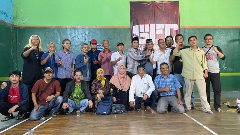 Gelar Syukuran, Relawan Sebut Kang Yanto Oce Sosok yang.. Gelar Syukuran, Relawan Sebut Kang Yanto Oce Sosok yang..