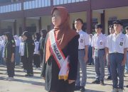 Hari kartini, Guru Wanita SMK PK Nurusalam jadi Petugas Upacara