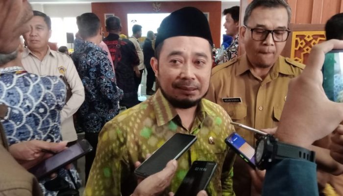 PLT Ketua DPRD Kota Tasikmalaya Ultimatum Pemkot Tasik Segera isi Kekosongan Jabatan PLT Ketua DPRD Kota Tasikmalaya Ultimatum Pemkot Tasik Segera isi Kekosongan Jabatan