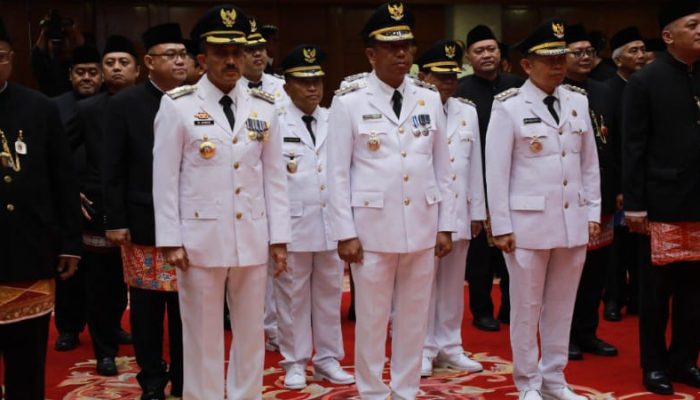 Pelantikan 59 Pejabat Eselon II DKI Jakarta Diduga Penuh Skandal, 20 Kader PDIP Tempati Jabatan Strategis Pelantikan 59 Pejabat Eselon II DKI Jakarta Diduga Penuh Skandal, 20 Kader PDIP Tempati Jabatan Strategis