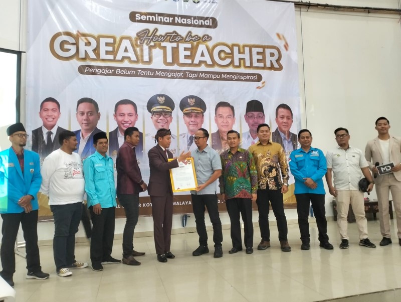 Seminar Nasional Grand Teacher Diharapkan Tingkatkan Potensi GUru