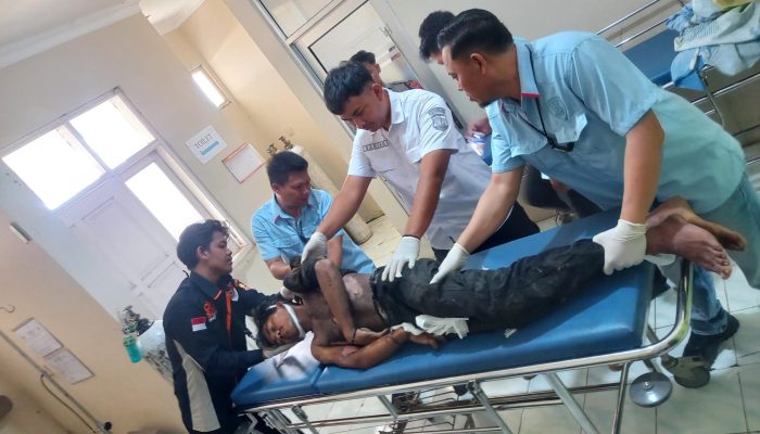 Seorang Pria Asal Garut, Tewas Tersengat Listrik Saat Betulkan Kabel