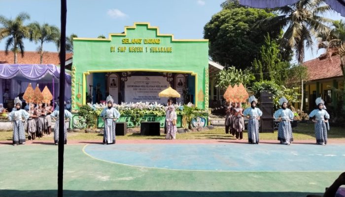 Dapat Dukungan Orang Tua Siswa, Perpisahan SMPN 1 Sukarame Berlangsung Meriah