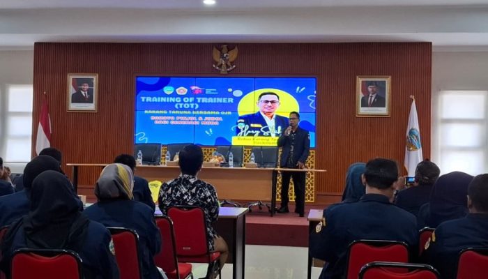 OJK Tasikmalaya Ajak Organisasi Kepemudaan Waspadai Judol dan Pinjol Ilegal