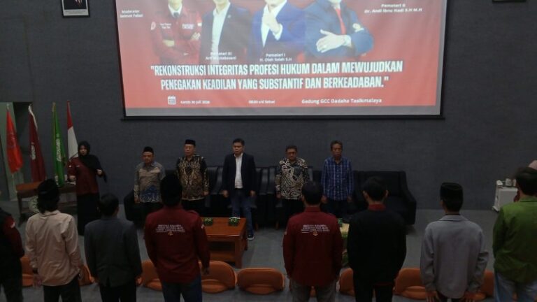 Soroti kegalauan masyarakat terhadap supremasi hukum, INUTAS sukses gelar seminar hukum